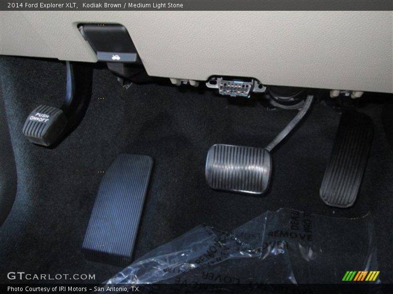 Kodiak Brown / Medium Light Stone 2014 Ford Explorer XLT