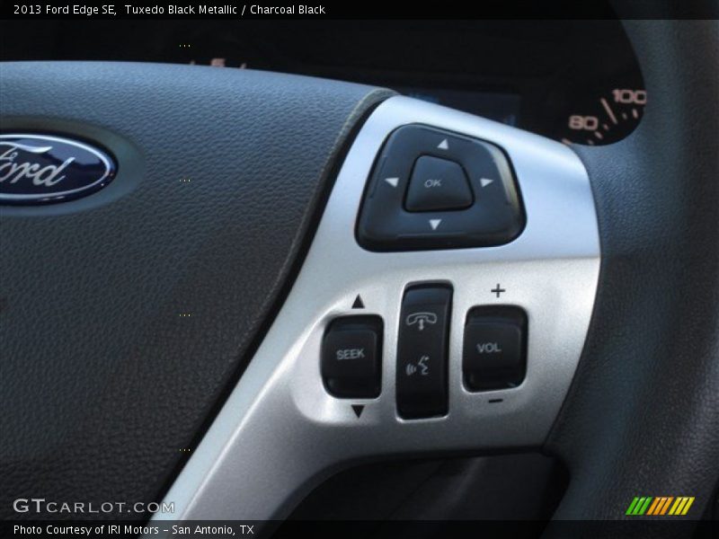 Tuxedo Black Metallic / Charcoal Black 2013 Ford Edge SE