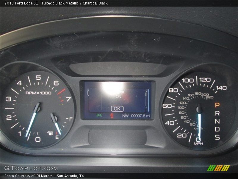 Tuxedo Black Metallic / Charcoal Black 2013 Ford Edge SE