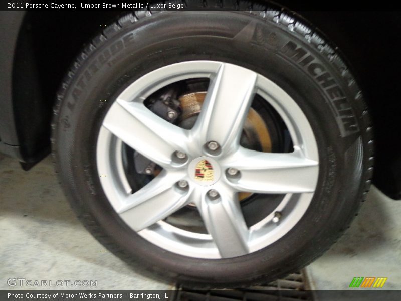 Umber Brown Metallic / Luxor Beige 2011 Porsche Cayenne