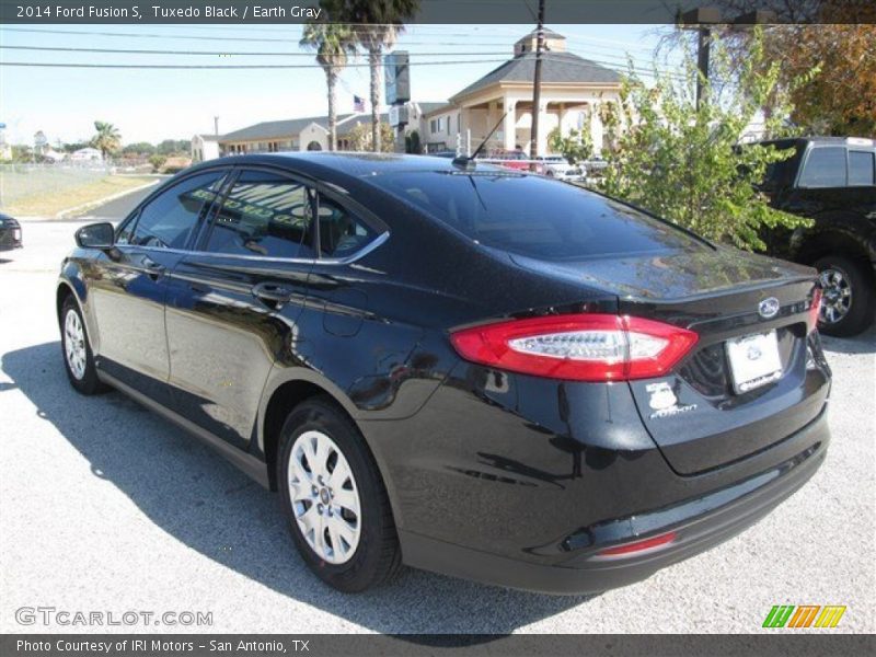 Tuxedo Black / Earth Gray 2014 Ford Fusion S