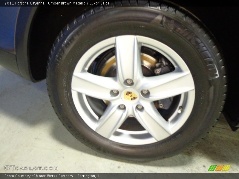Umber Brown Metallic / Luxor Beige 2011 Porsche Cayenne