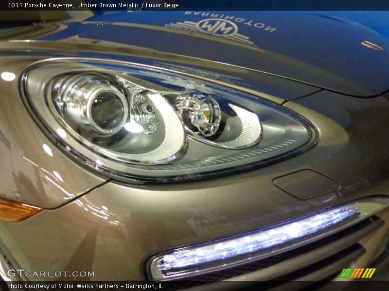 Umber Brown Metallic / Luxor Beige 2011 Porsche Cayenne