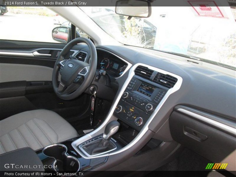 Tuxedo Black / Earth Gray 2014 Ford Fusion S