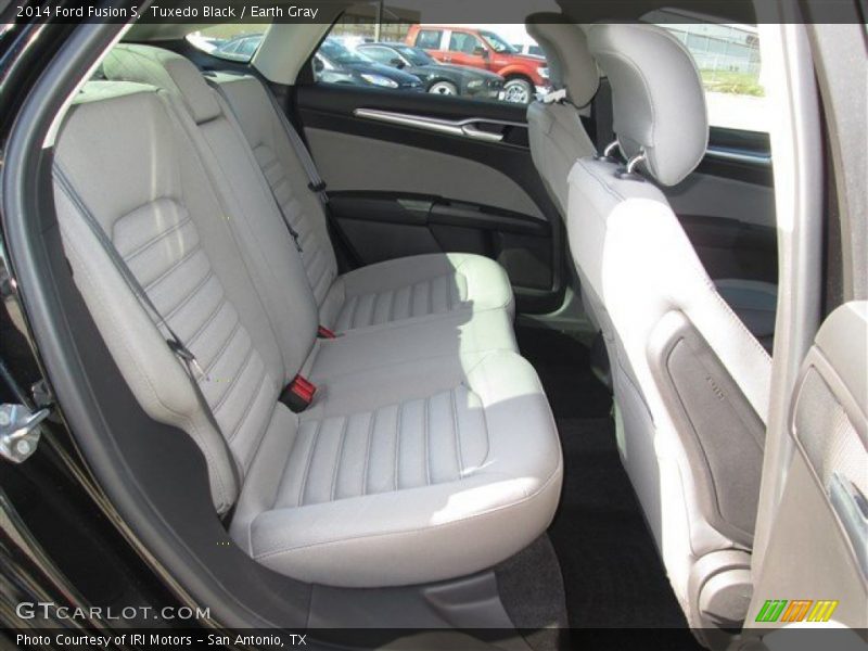 Tuxedo Black / Earth Gray 2014 Ford Fusion S