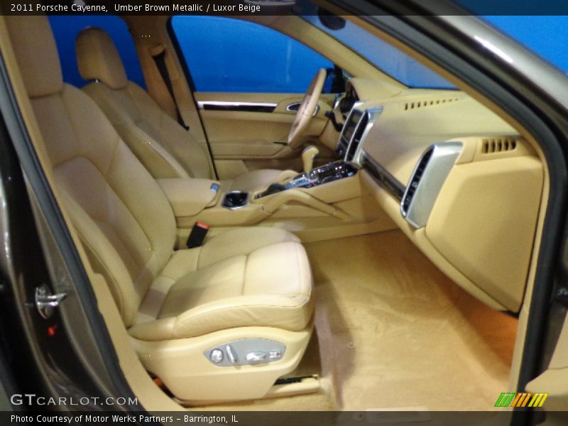 Umber Brown Metallic / Luxor Beige 2011 Porsche Cayenne
