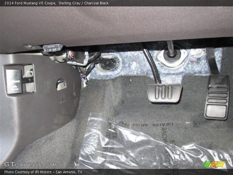 Sterling Gray / Charcoal Black 2014 Ford Mustang V6 Coupe