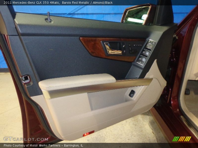 Barolo Red Metallic / Almond/Black 2011 Mercedes-Benz GLK 350 4Matic