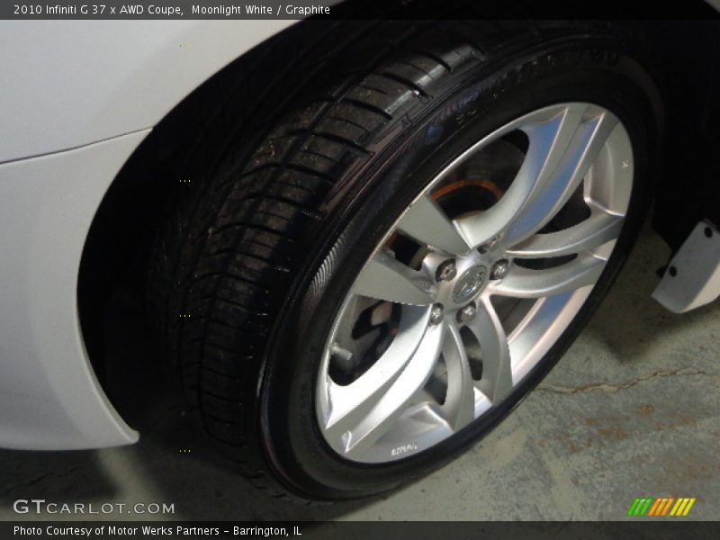 Moonlight White / Graphite 2010 Infiniti G 37 x AWD Coupe