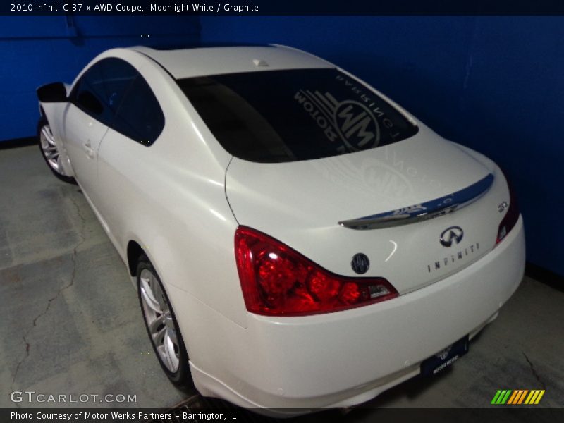 Moonlight White / Graphite 2010 Infiniti G 37 x AWD Coupe