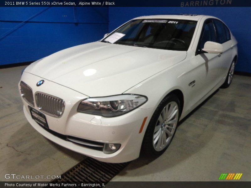Alpine White / Black 2011 BMW 5 Series 550i xDrive Sedan