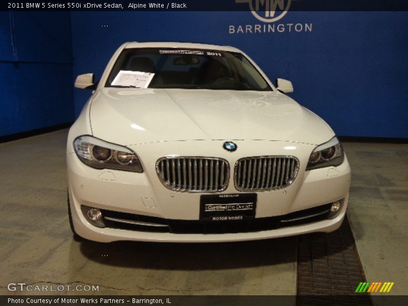 Alpine White / Black 2011 BMW 5 Series 550i xDrive Sedan