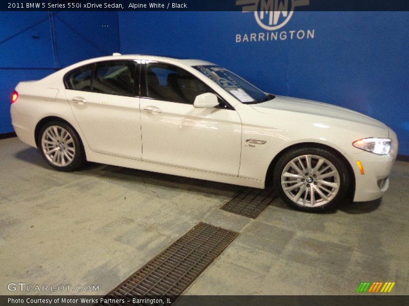 Alpine White / Black 2011 BMW 5 Series 550i xDrive Sedan