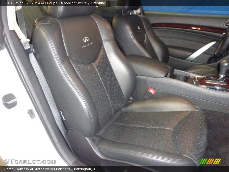 Moonlight White / Graphite 2010 Infiniti G 37 x AWD Coupe