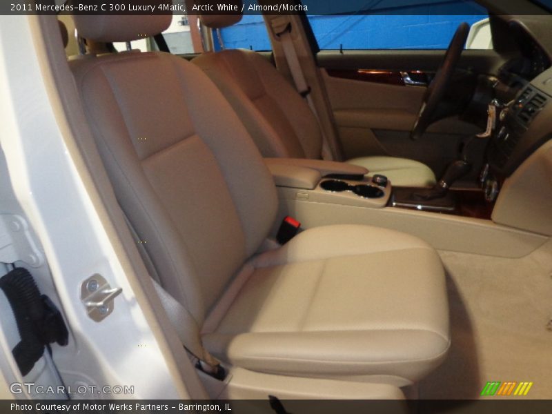 Arctic White / Almond/Mocha 2011 Mercedes-Benz C 300 Luxury 4Matic