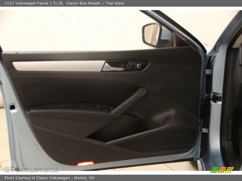 Glacier Blue Metallic / Titan Black 2013 Volkswagen Passat 2.5L SE