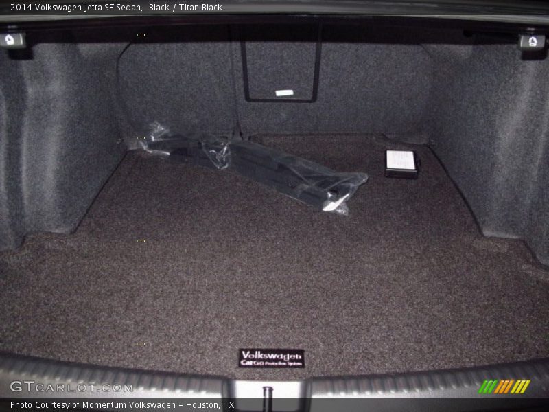 Black / Titan Black 2014 Volkswagen Jetta SE Sedan