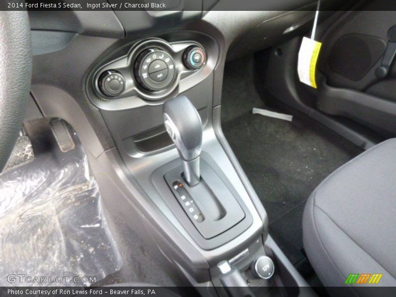 Ingot Silver / Charcoal Black 2014 Ford Fiesta S Sedan