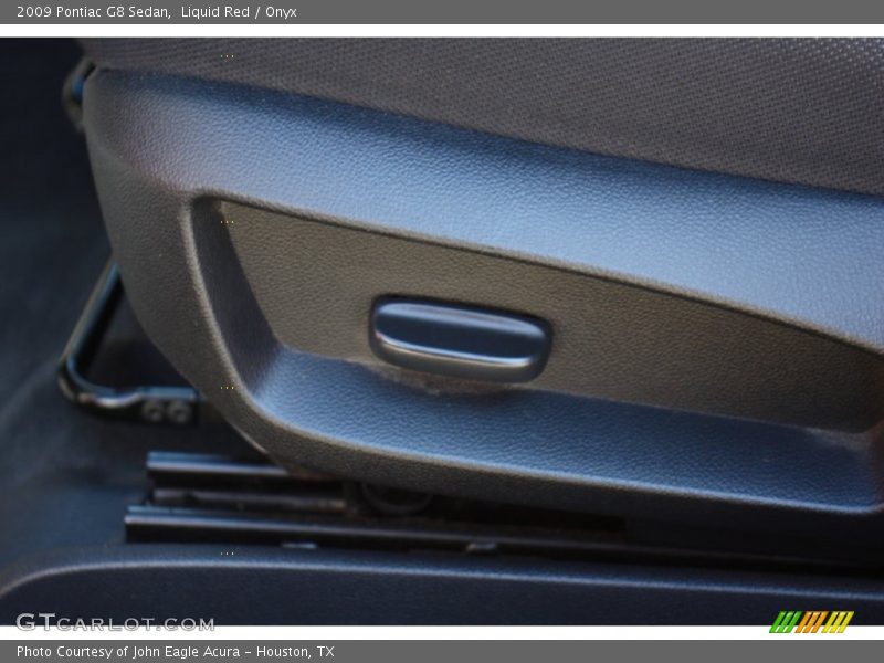 Liquid Red / Onyx 2009 Pontiac G8 Sedan