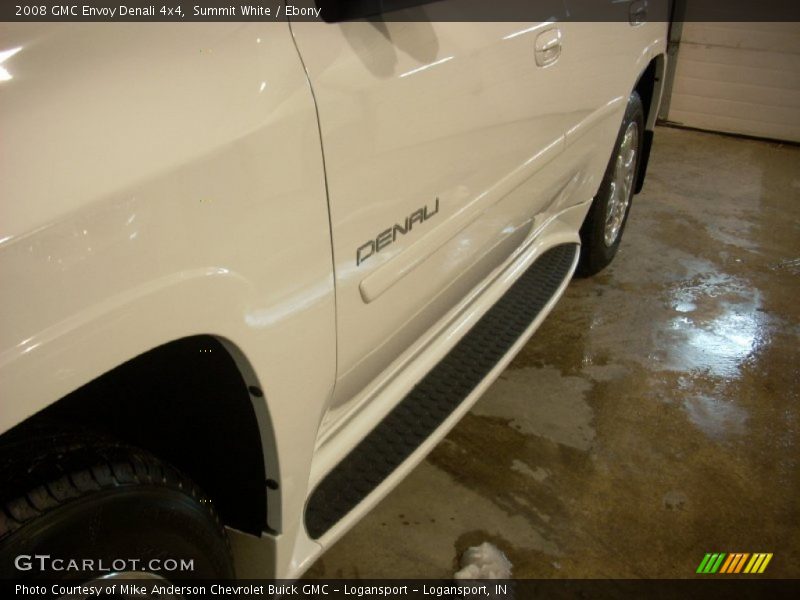 Summit White / Ebony 2008 GMC Envoy Denali 4x4