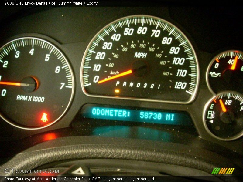Summit White / Ebony 2008 GMC Envoy Denali 4x4