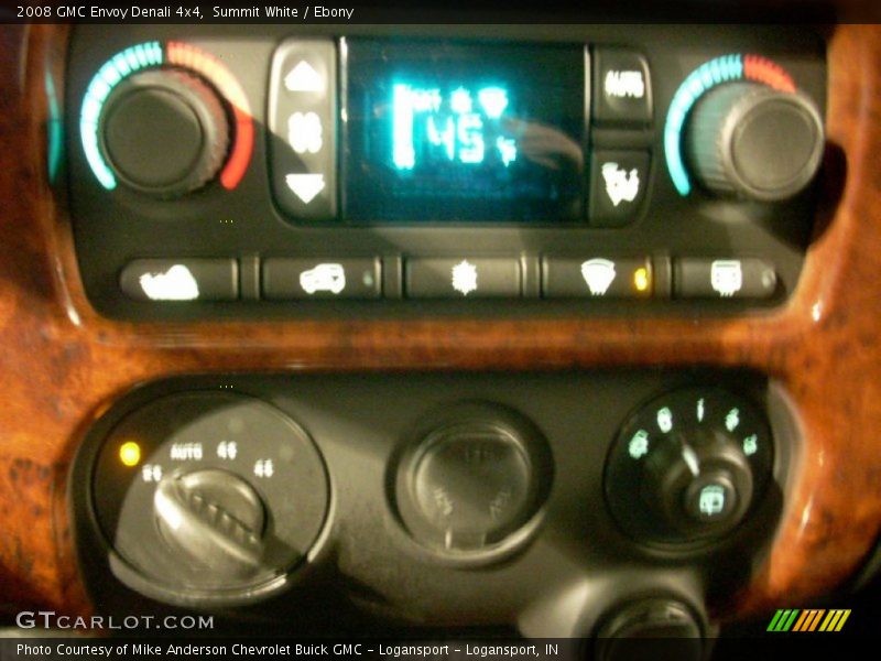 Summit White / Ebony 2008 GMC Envoy Denali 4x4