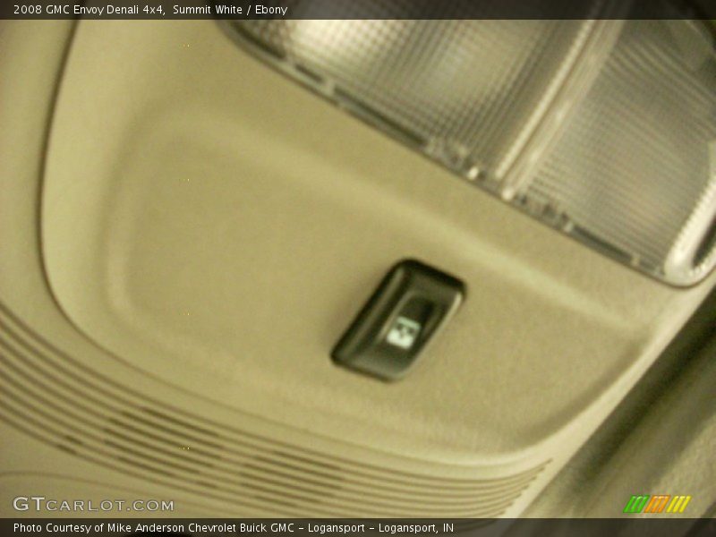 Summit White / Ebony 2008 GMC Envoy Denali 4x4