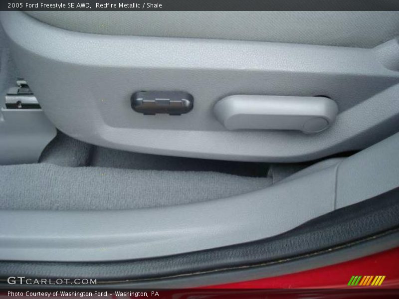Redfire Metallic / Shale 2005 Ford Freestyle SE AWD