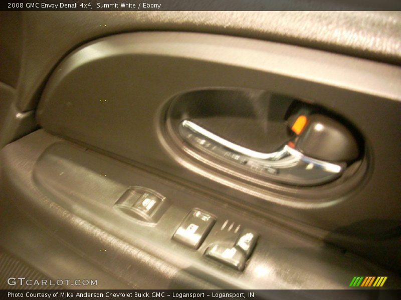 Summit White / Ebony 2008 GMC Envoy Denali 4x4
