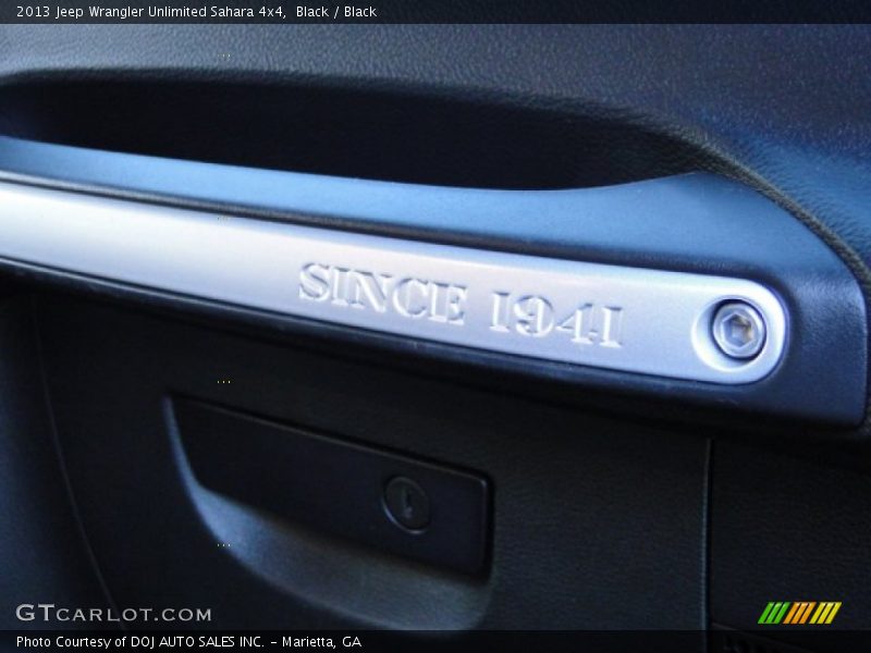 Black / Black 2013 Jeep Wrangler Unlimited Sahara 4x4