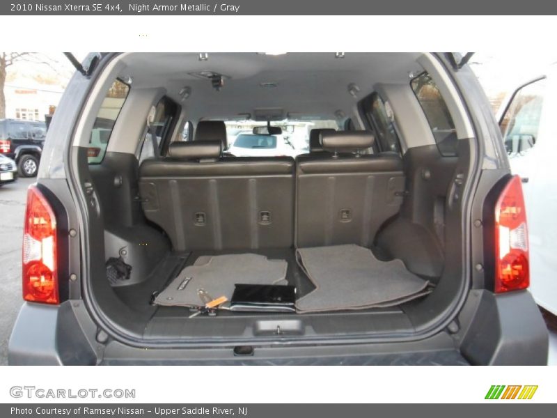Night Armor Metallic / Gray 2010 Nissan Xterra SE 4x4