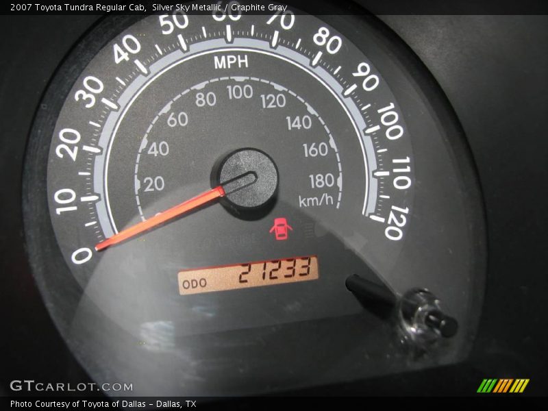 Silver Sky Metallic / Graphite Gray 2007 Toyota Tundra Regular Cab
