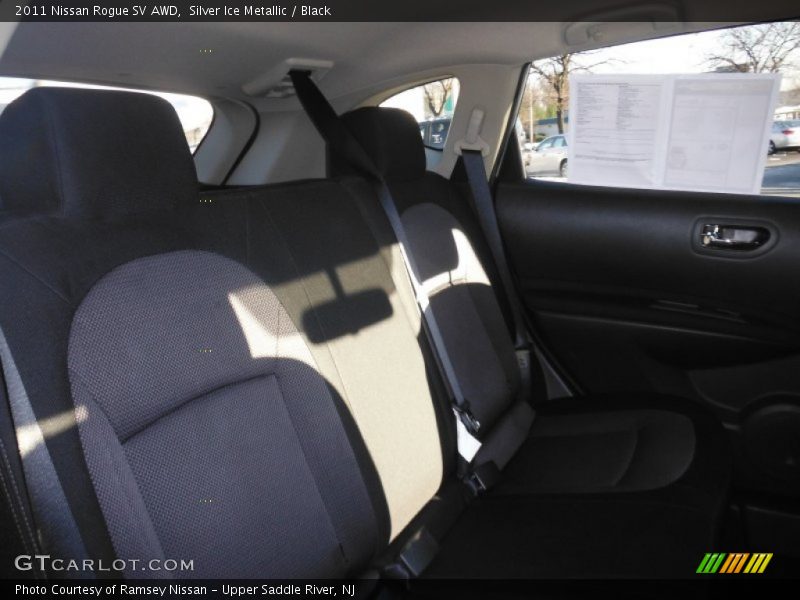 Silver Ice Metallic / Black 2011 Nissan Rogue SV AWD