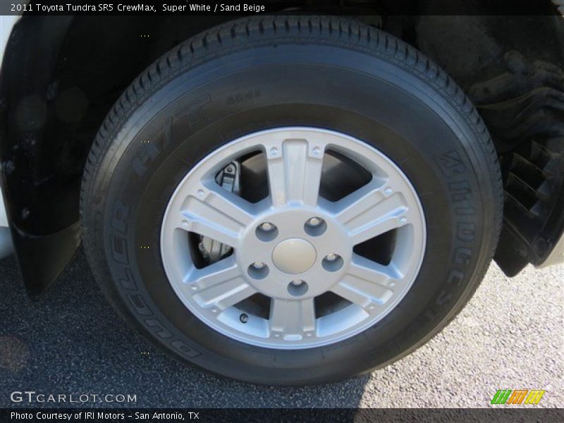 Super White / Sand Beige 2011 Toyota Tundra SR5 CrewMax