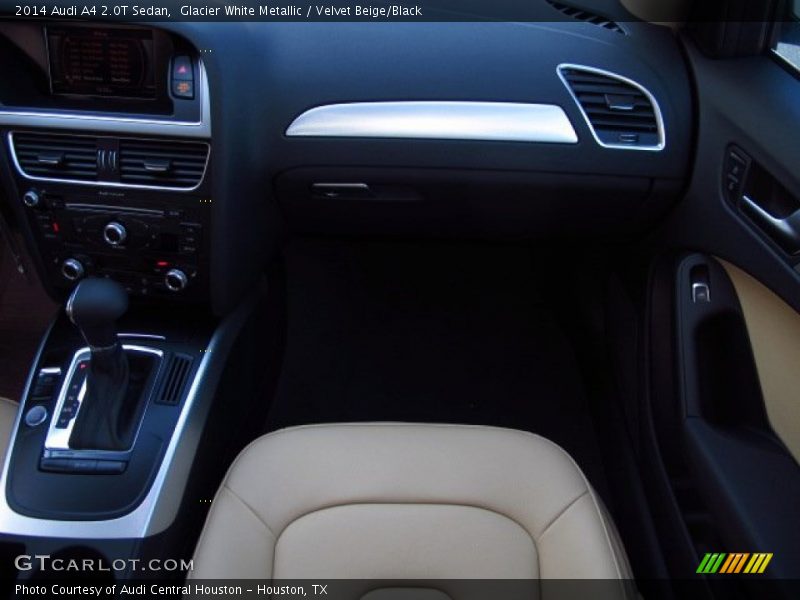 Glacier White Metallic / Velvet Beige/Black 2014 Audi A4 2.0T Sedan