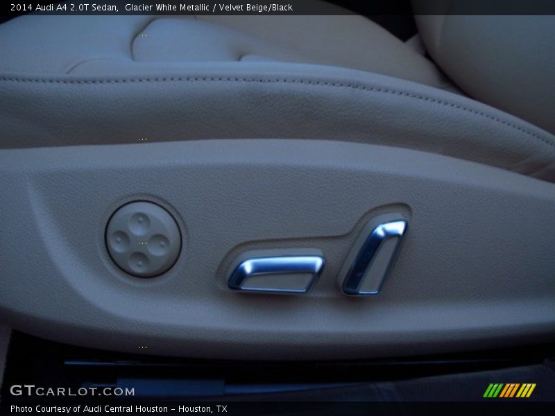 Glacier White Metallic / Velvet Beige/Black 2014 Audi A4 2.0T Sedan