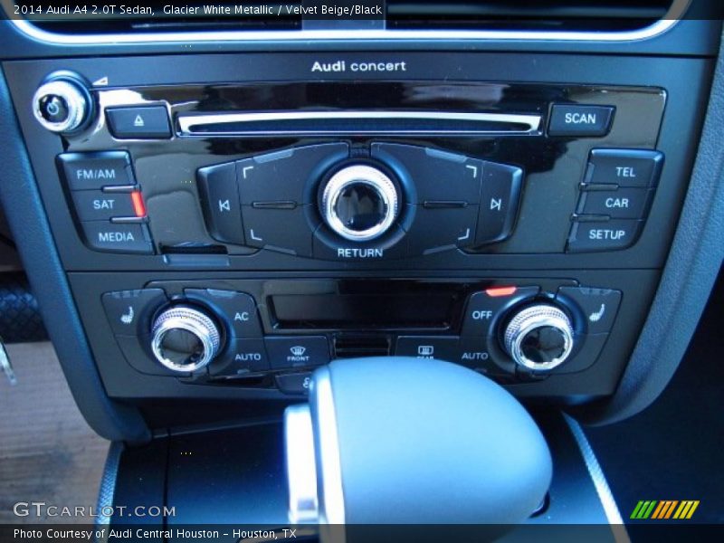 Glacier White Metallic / Velvet Beige/Black 2014 Audi A4 2.0T Sedan