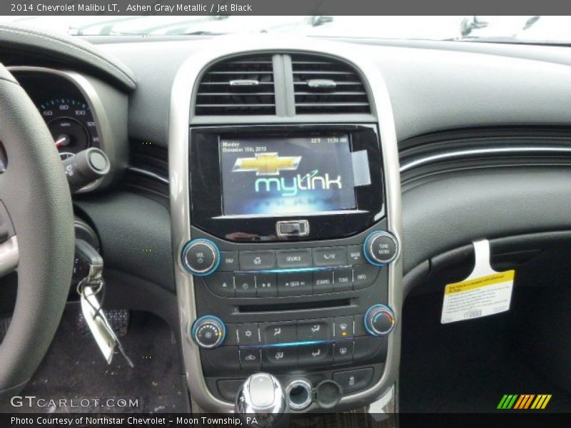 Ashen Gray Metallic / Jet Black 2014 Chevrolet Malibu LT