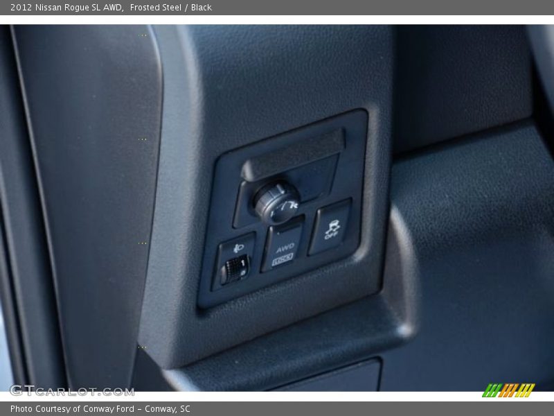 Frosted Steel / Black 2012 Nissan Rogue SL AWD
