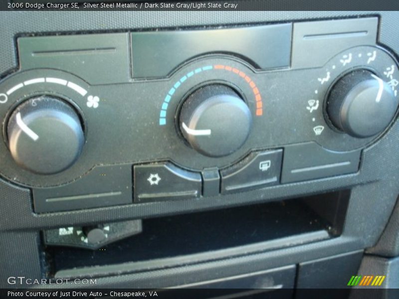 Silver Steel Metallic / Dark Slate Gray/Light Slate Gray 2006 Dodge Charger SE
