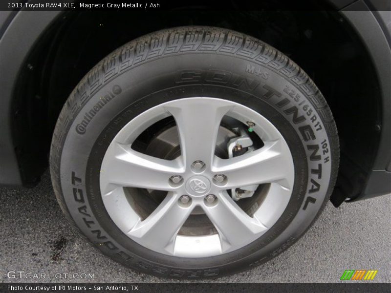 Magnetic Gray Metallic / Ash 2013 Toyota RAV4 XLE