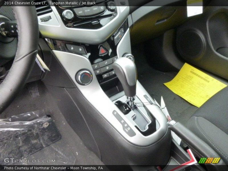Tungsten Metallic / Jet Black 2014 Chevrolet Cruze LT