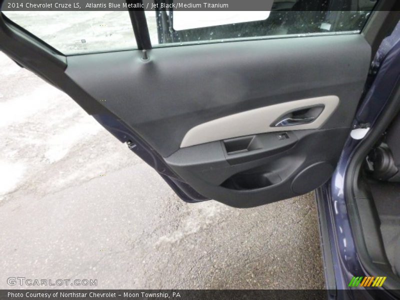 Atlantis Blue Metallic / Jet Black/Medium Titanium 2014 Chevrolet Cruze LS
