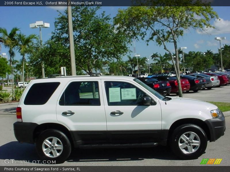 Oxford White / Medium/Dark Flint 2006 Ford Escape XLS