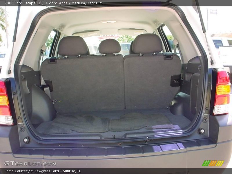 Oxford White / Medium/Dark Flint 2006 Ford Escape XLS