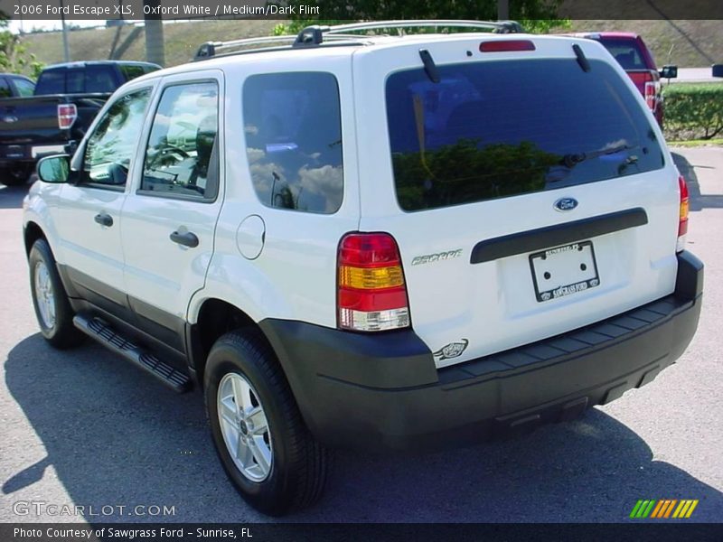 Oxford White / Medium/Dark Flint 2006 Ford Escape XLS