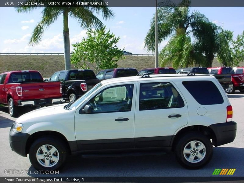 Oxford White / Medium/Dark Flint 2006 Ford Escape XLS