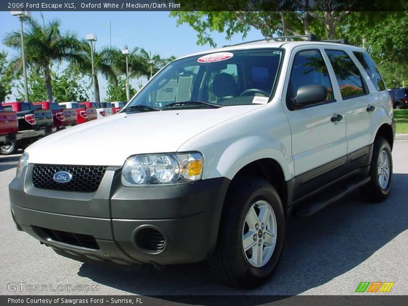 Oxford White / Medium/Dark Flint 2006 Ford Escape XLS