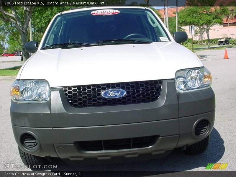 Oxford White / Medium/Dark Flint 2006 Ford Escape XLS