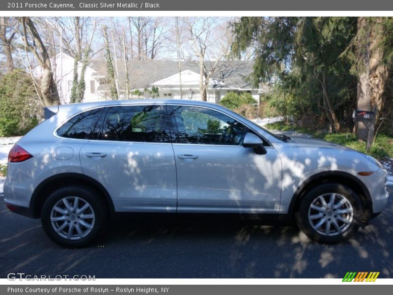 Classic Silver Metallic / Black 2011 Porsche Cayenne